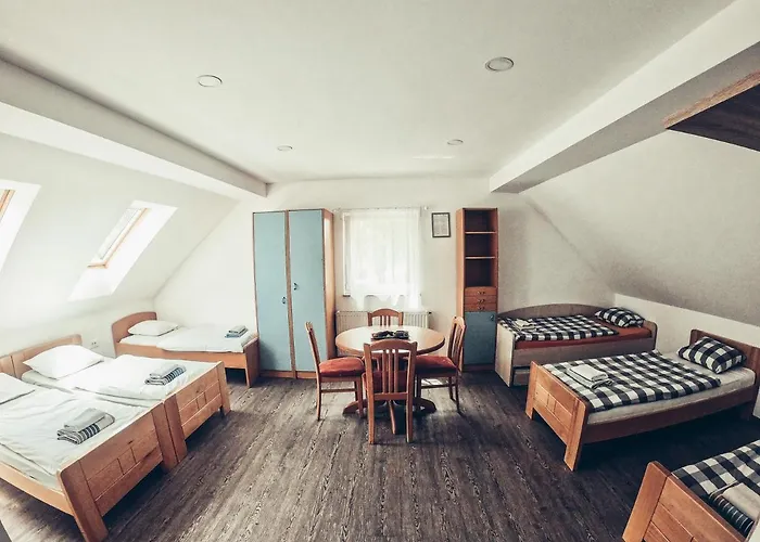 And Maraton كْرانْيِسكا غورا