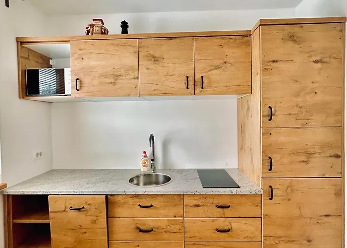 And Maraton 3* كْرانْيِسكا غورا