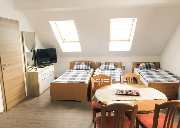 And Maraton بيت ضيافة 3*